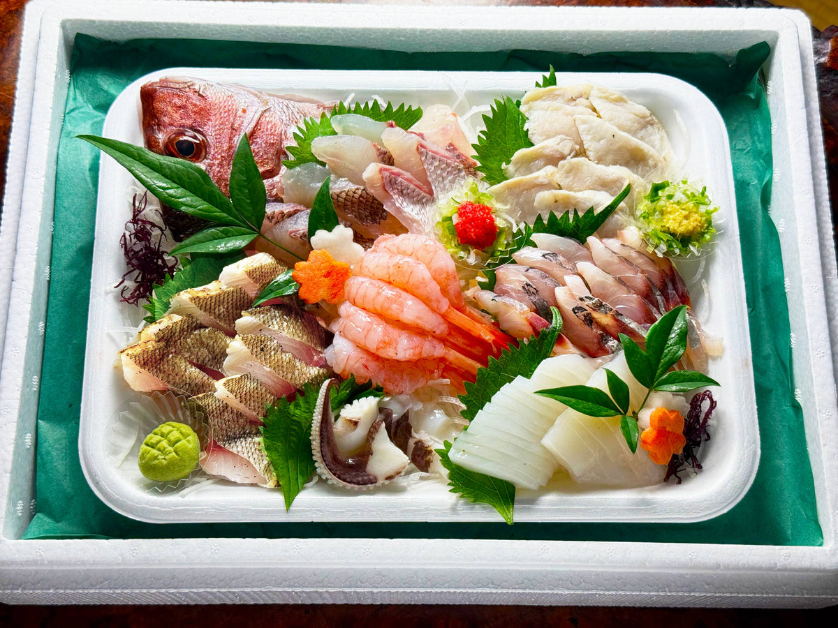 おさしみ盛り合わせ【2~3名様】5400円(送料込み)