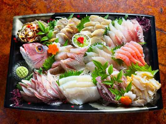 おさしみ盛り合わせ【4〜5名様カラートレイ盛り】8640円(送料込み)